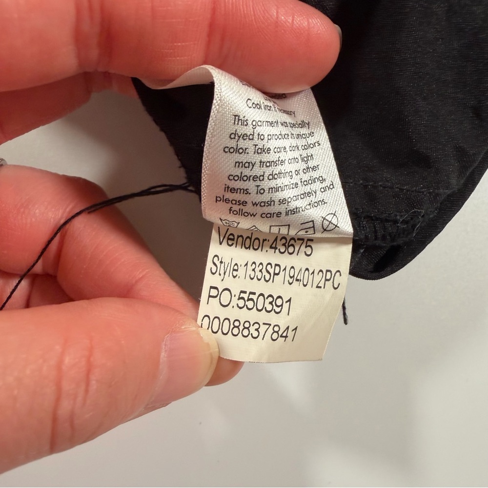 PacSun Women's‎ Black Windbreaker Cargo Pants Size Medium - Picture 9 of 12